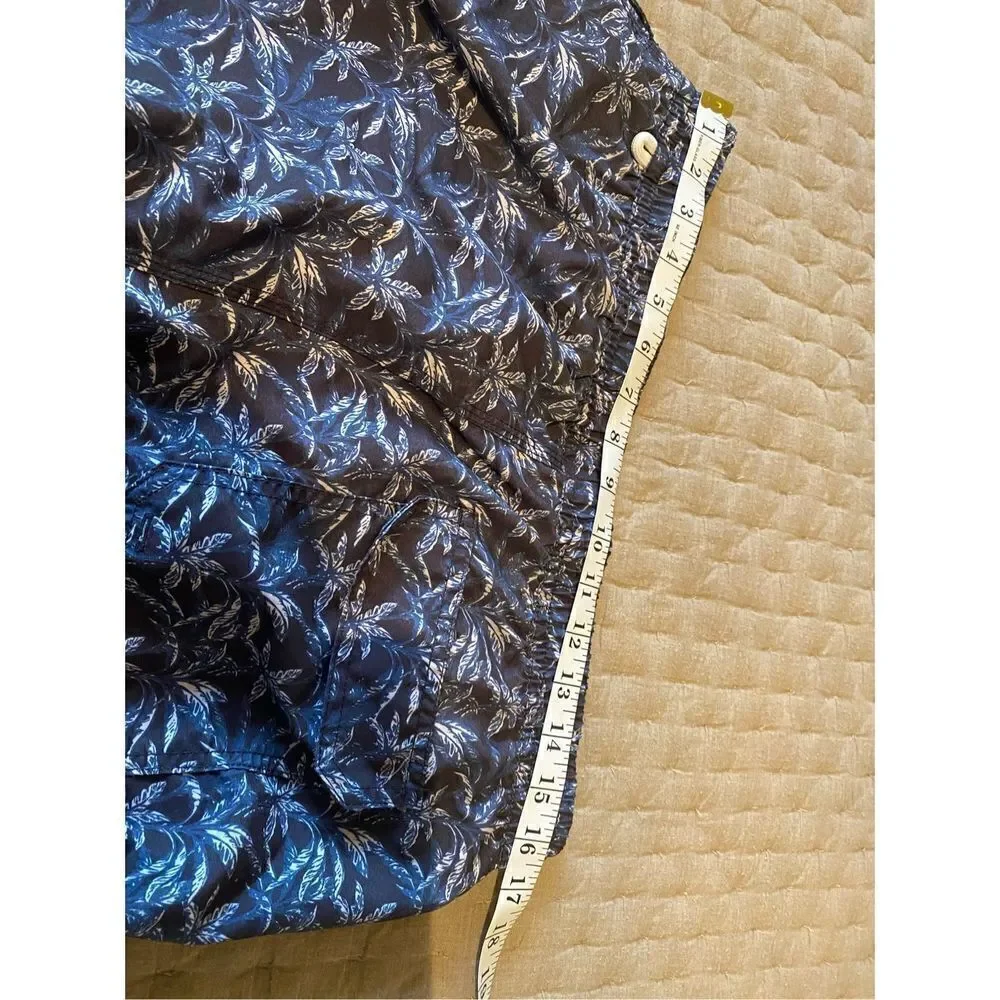NWOT‎ Slate & Stone Swim Trunks - Size L